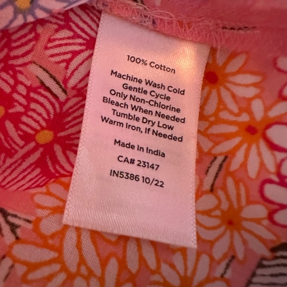 Talbots Floral V-Neck RUFFLE TRIM SHELL - CLUSTER GARDEN Blouse - Picture 9 of 9